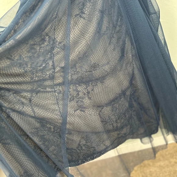 Tadashi Shoji Navy Blue Sleeveless Gown with Sequins Lace and Slit Size 12 - Picture 4 of 14